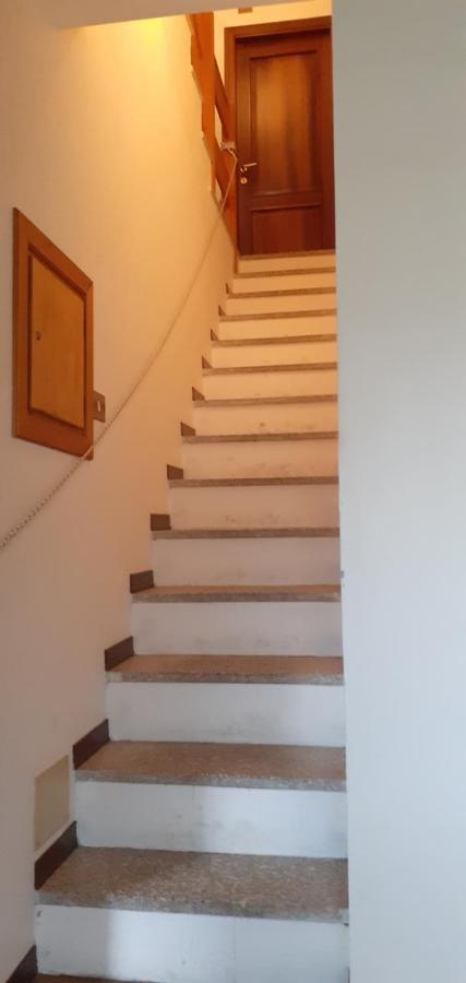 מקוניאגה Hotel Cristallo מראה חיצוני תמונה